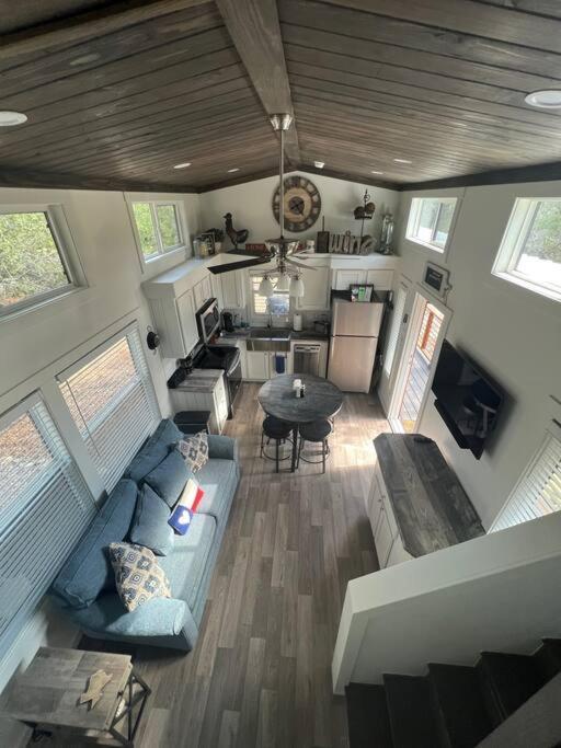 Fox Hollow - Tiny Home With Cypress Creek Access, Park Like Setting Wimberley Extérieur photo